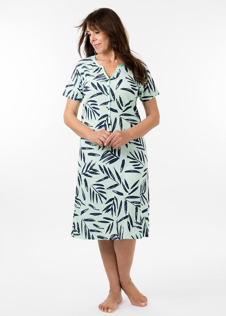 ladies nightwear - henley short sleeve nightie in bermuda print